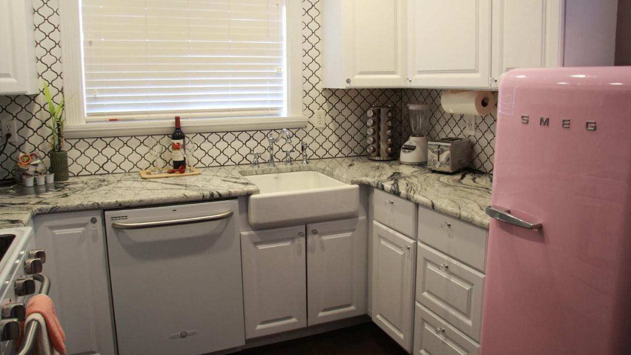 ホワイトフィッシュThe Pink Fridgeアパートメント エクステリア 写真